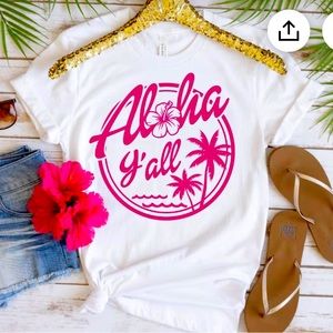 Comfort color  tee 
•short sleeve 💲20
100% soft spun cotton  
Sizes S-2XL